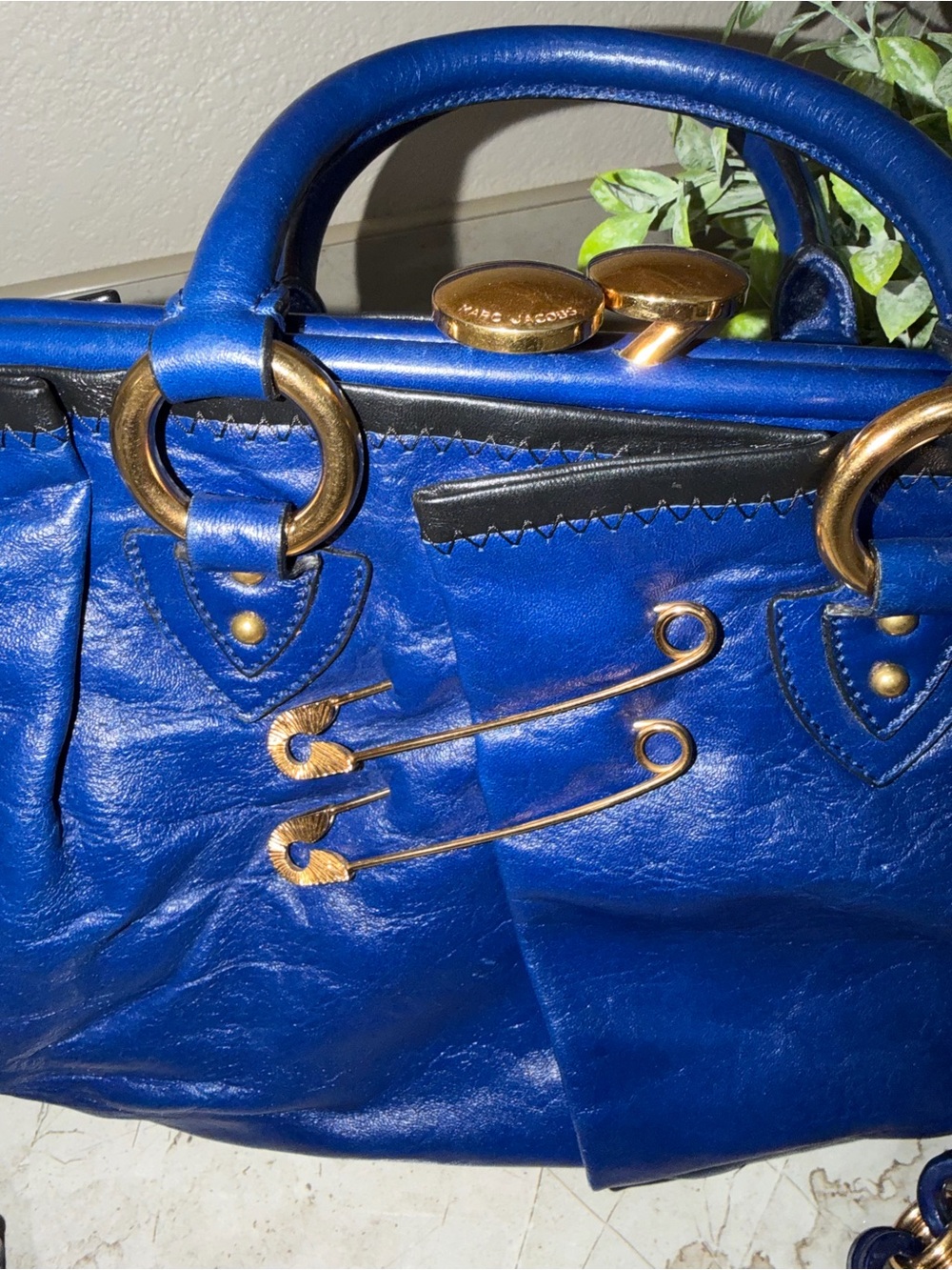 MARC JACOBS Cobalt Blue Safety Pin Stam Handbag - Picture 13 of 14
